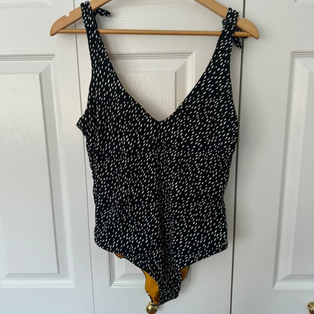 Far West Women's One Piece Swim Suit Black Print M BNWT